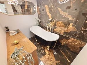 Bathroom- click for photo gallery